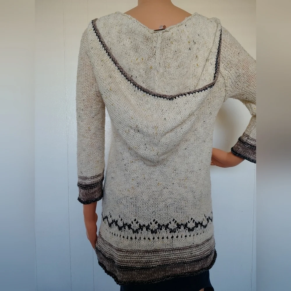 Free People Cream and Black Knit Sweater with Embroidery Size S
